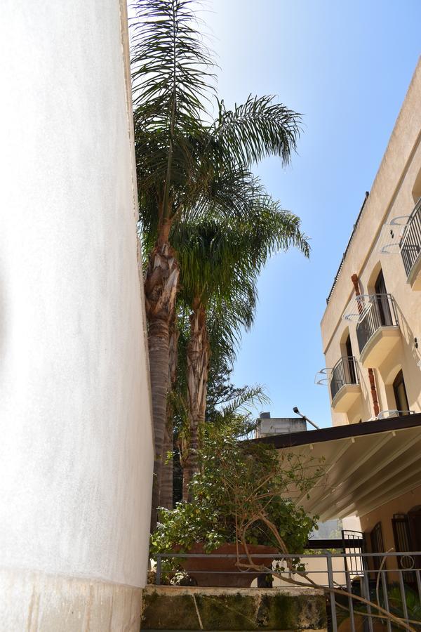 Hotel Il Portico Favignana Exterior photo